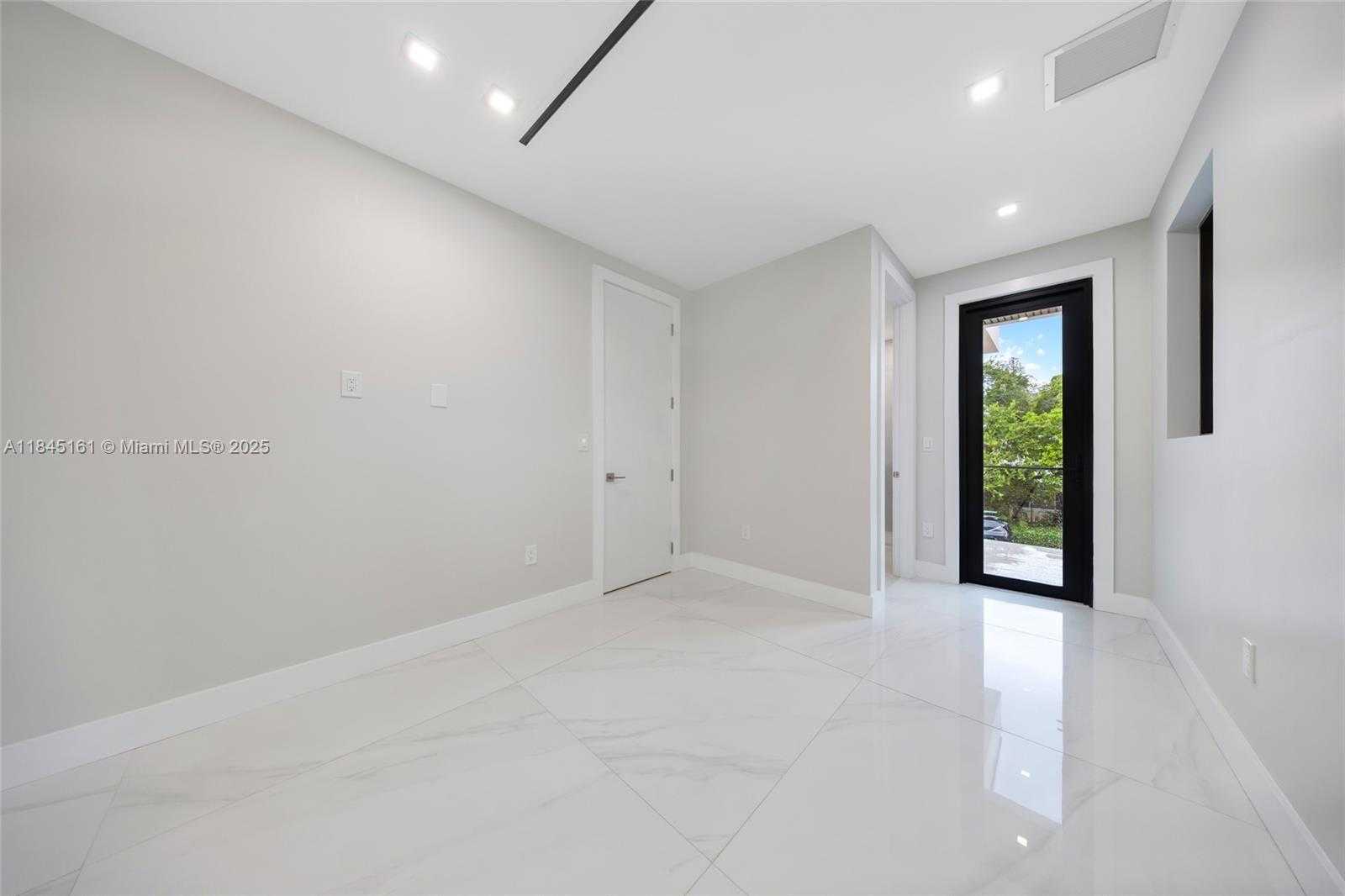 Small Image of 750 NORTH EAST 16TH AVE, Fort Lauderdale Number 55