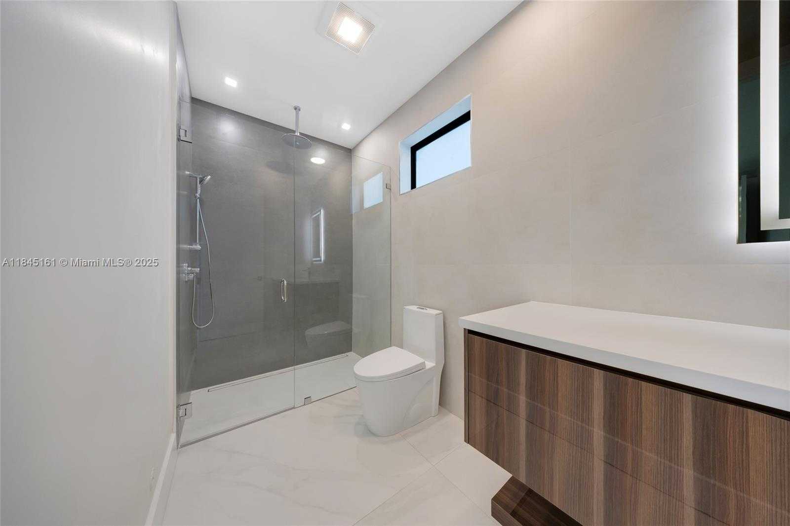 Small Image of 750 NORTH EAST 16TH AVE, Fort Lauderdale Number 62