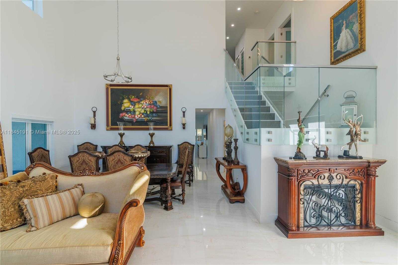 Small Image of 13731 SOUTH WEST 136TH PL, Miami Number 19