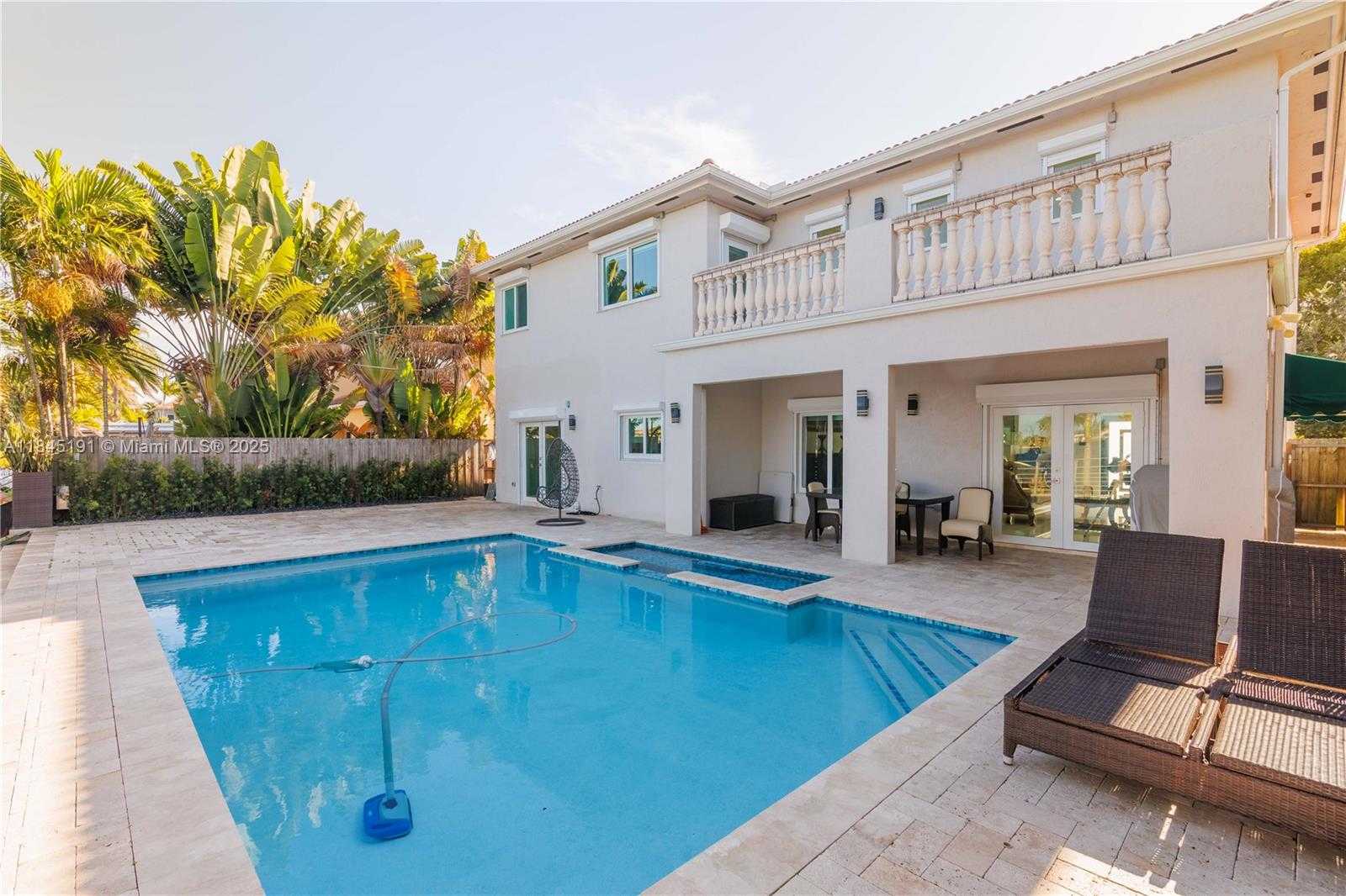 Small Image of 13731 SOUTH WEST 136TH PL, Miami Number 21