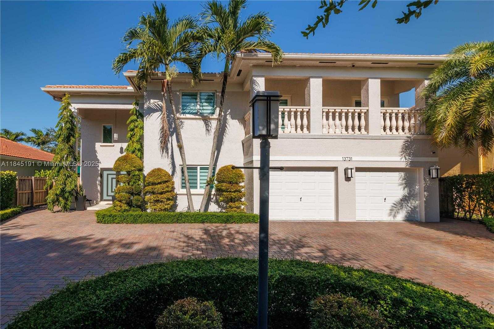 Small Image of 13731 SOUTH WEST 136TH PL, Miami Number 5