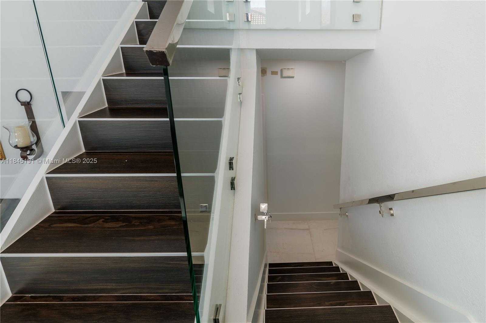 Small Image of 13731 SOUTH WEST 136TH PL, Miami Number 51