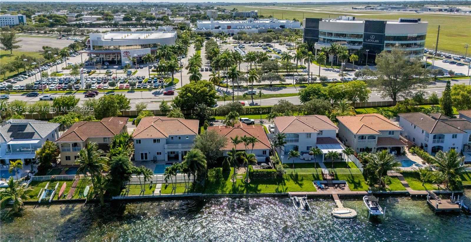 Small Image of 13731 SOUTH WEST 136TH PL, Miami Number 81