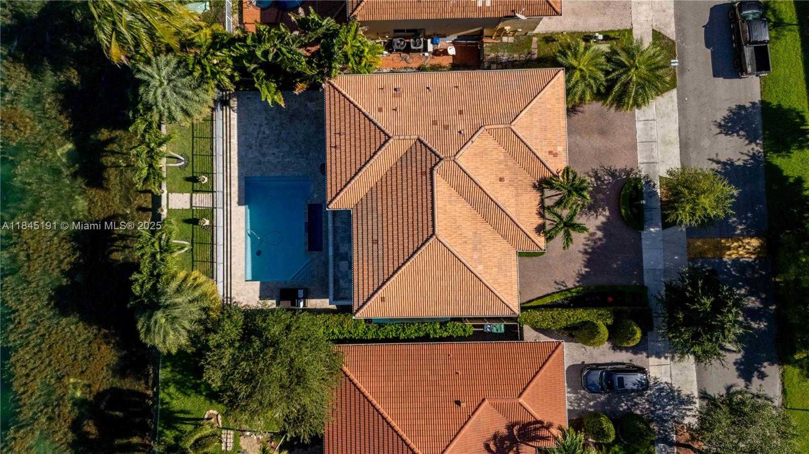 Small Image of 13731 SOUTH WEST 136TH PL, Miami Number 85