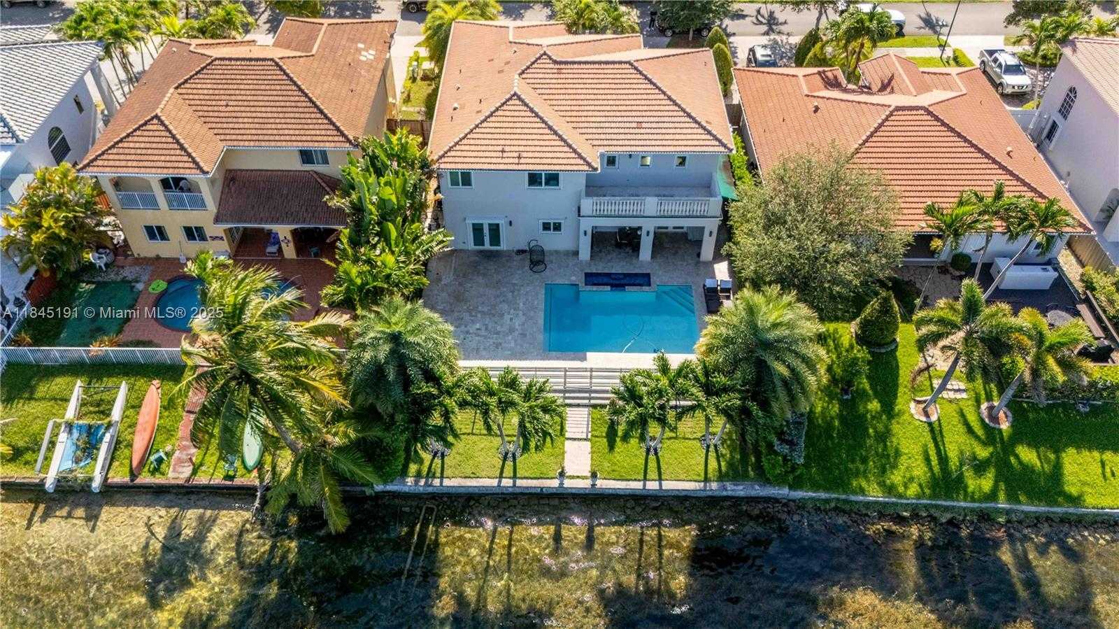 Small Image of 13731 SOUTH WEST 136TH PL, Miami Number 89