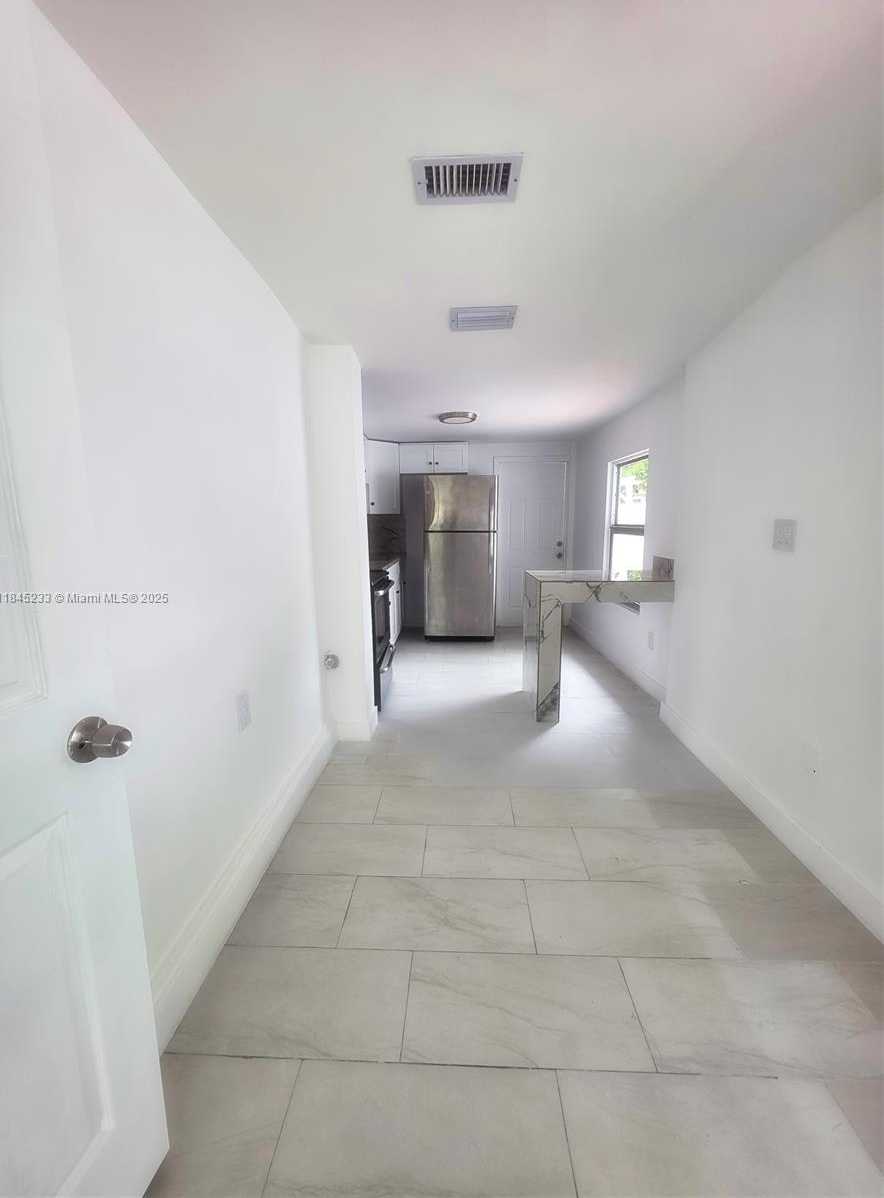 Small Image of 6120 HAYES ST, Hollywood Number 18