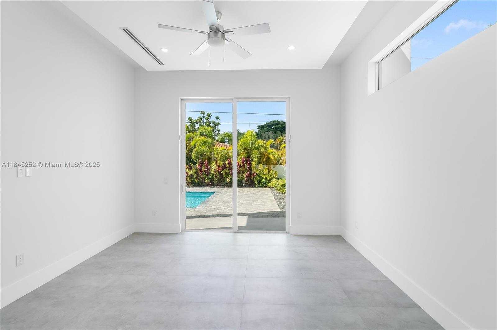 Small Image of 9895 NORTH WEST 26TH ST, Doral Number 14