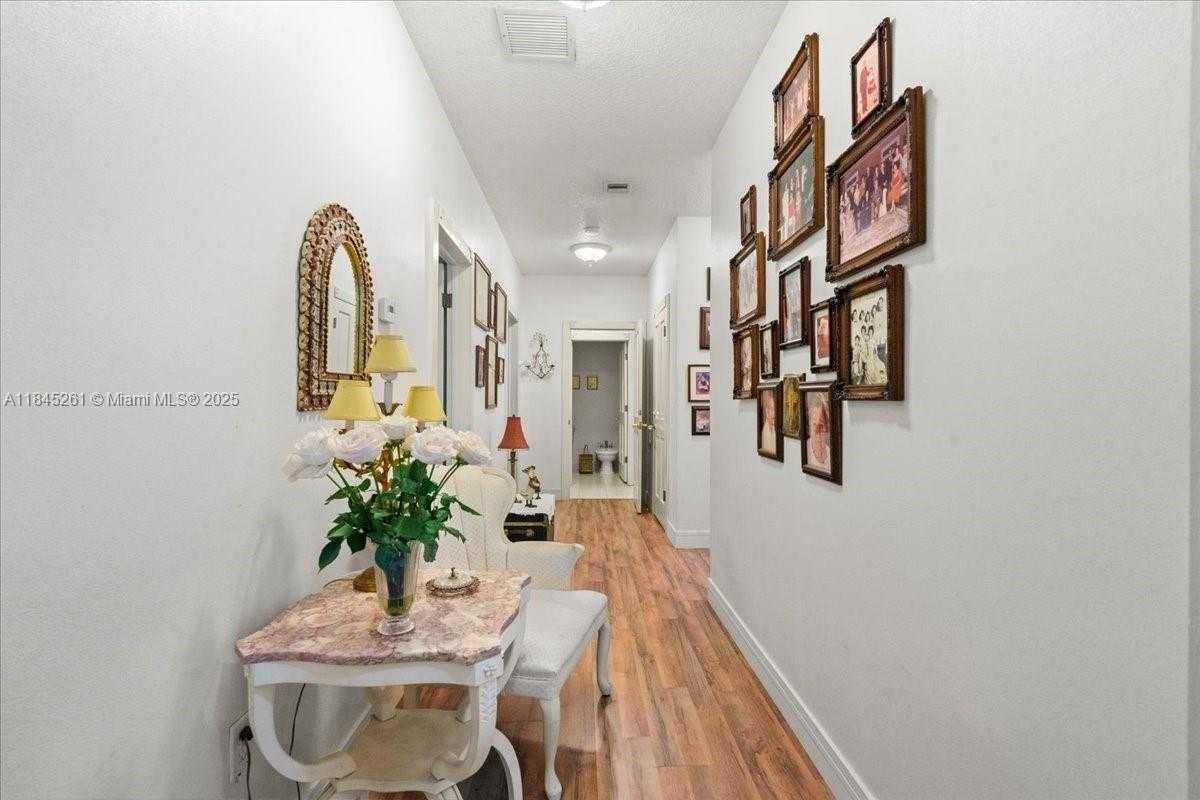 Small Image of 23600 SOUTH WEST 187TH AVE, Homestead Number 21