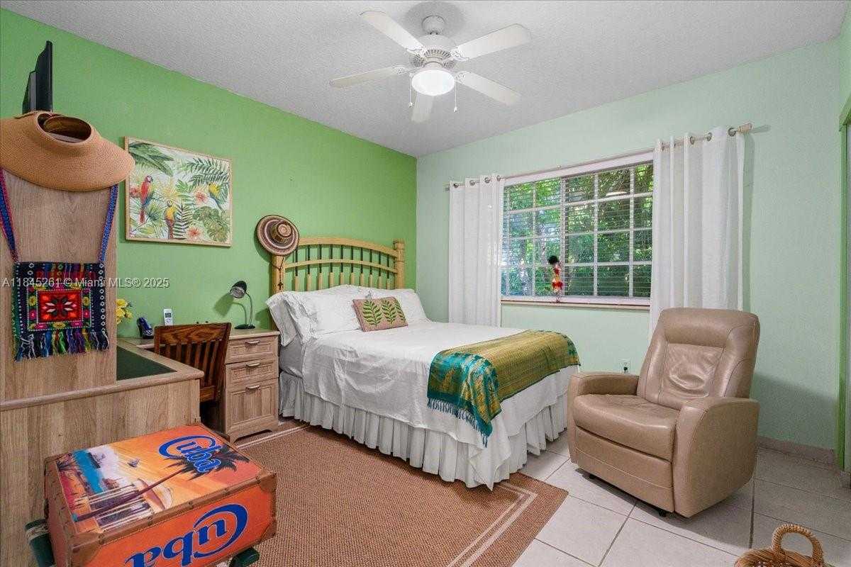 Small Image of 23600 SOUTH WEST 187TH AVE, Homestead Number 36