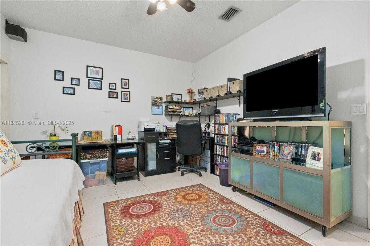 Small Image of 23600 SOUTH WEST 187TH AVE, Homestead Number 43