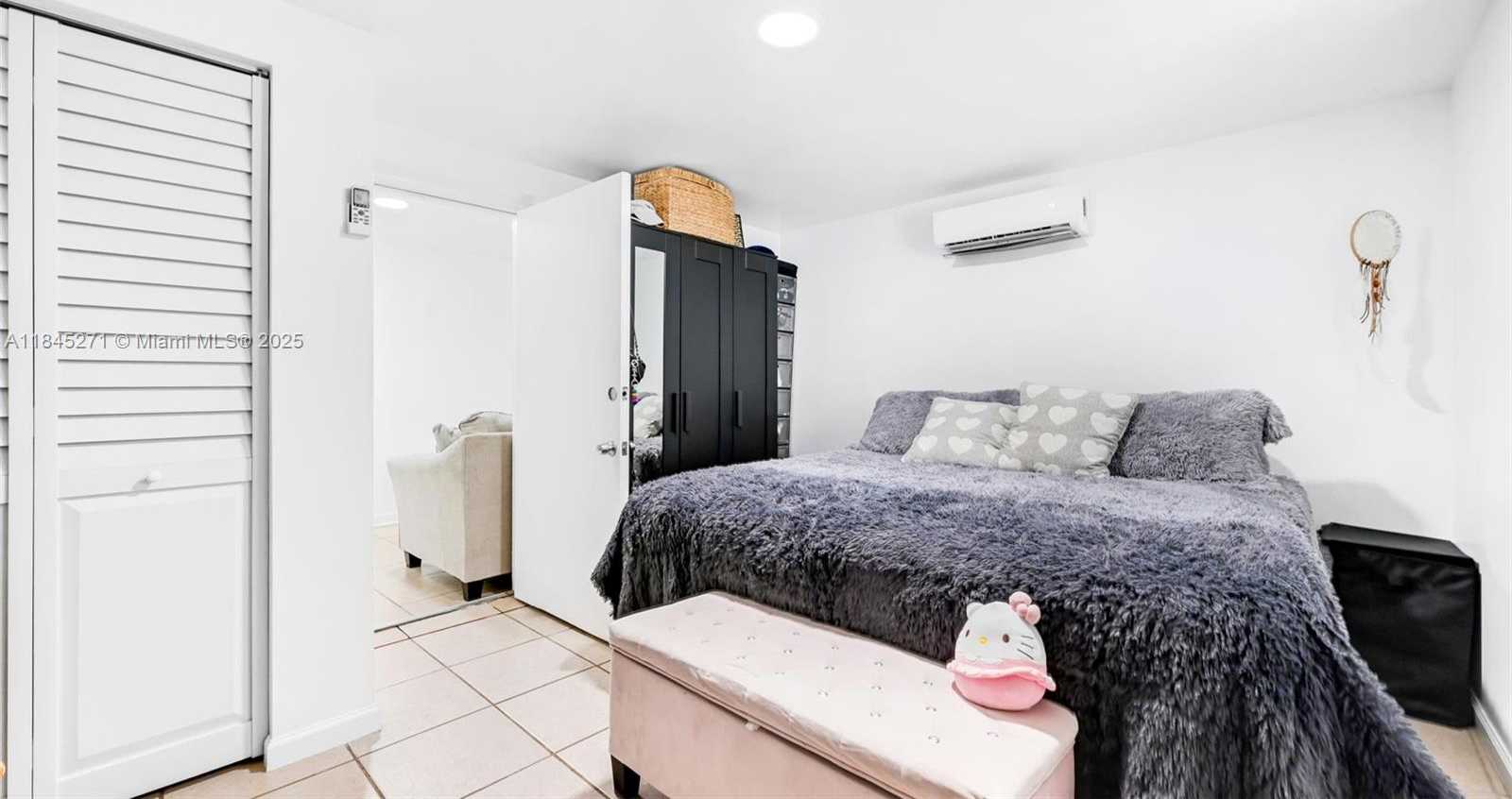 Small Image of 2318 WASHINGTON ST, Hollywood Number 50