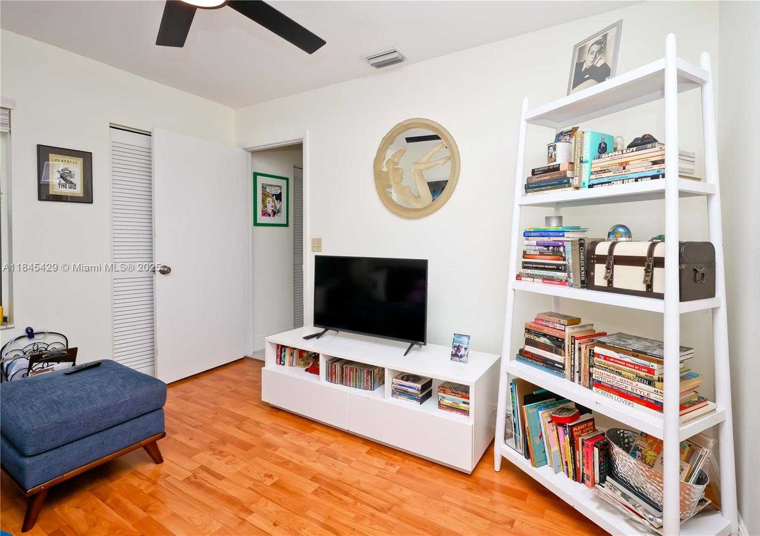 Small Image of 23330 SEDAWIE DR, Boca Raton Number 34