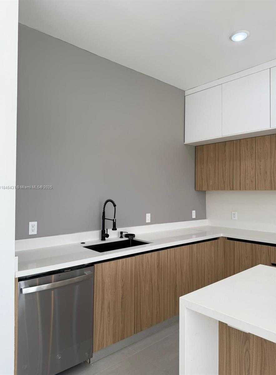 Small Image of 5 SOUTH WEST 26TH PLACE, Cape Coral Number 23