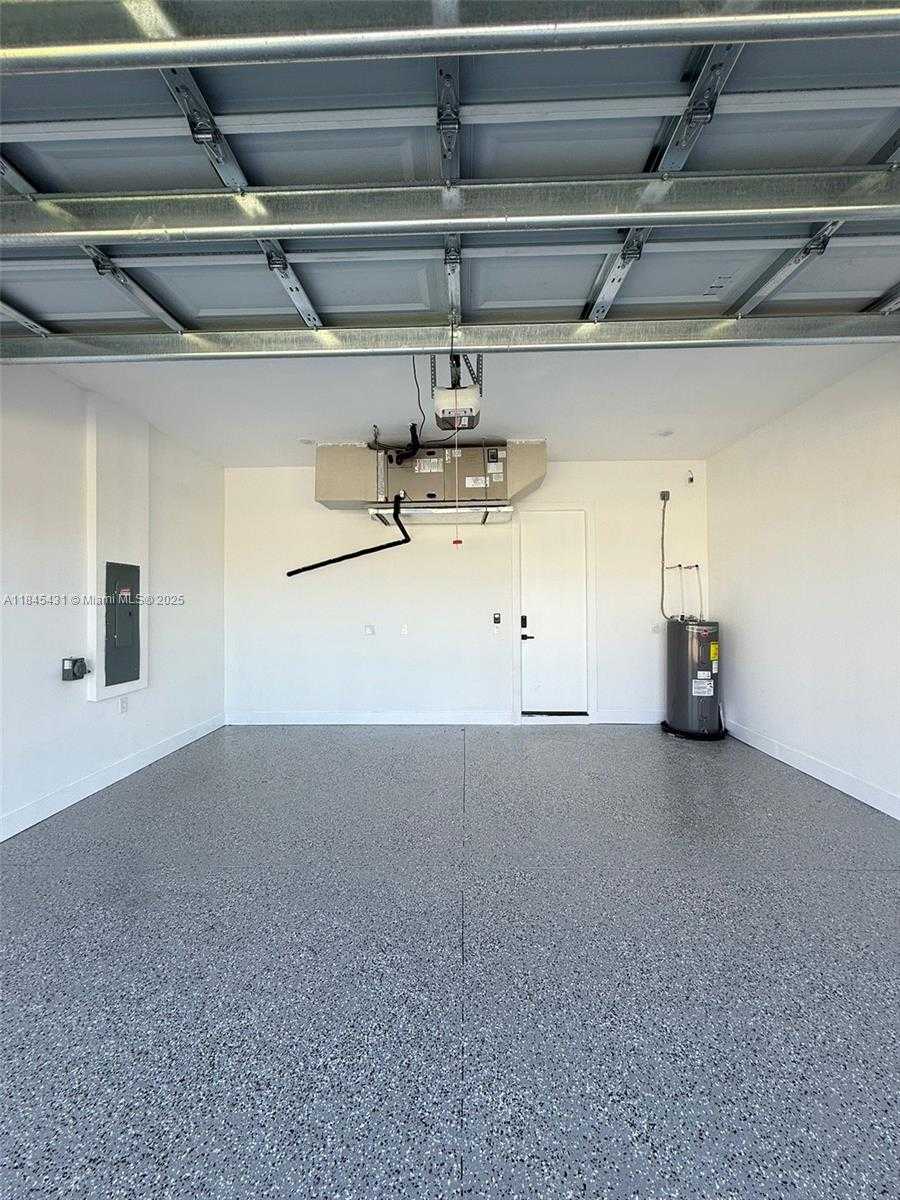 Small Image of 5 SOUTH WEST 26TH PLACE, Cape Coral Number 9