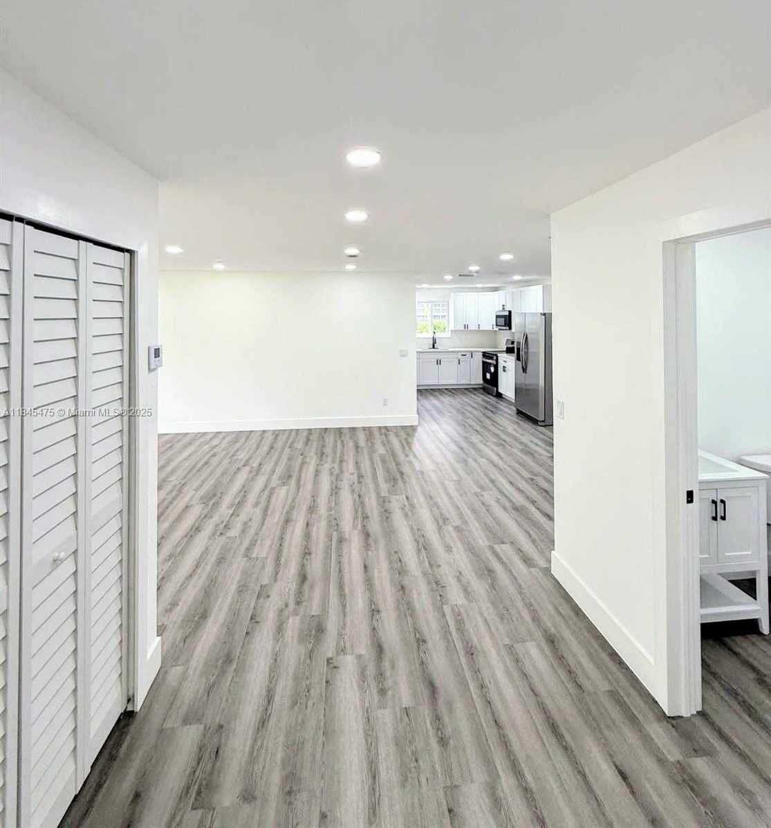 Small Image of 6201 SOUTH WEST 20TH CT, Miramar Number 13