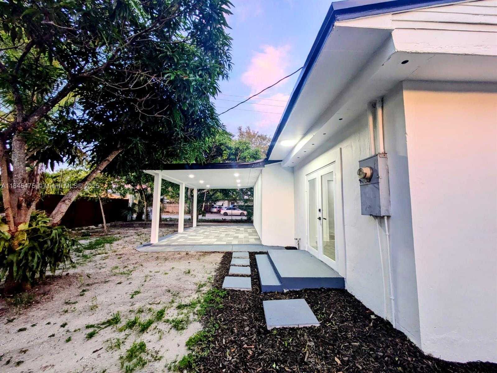 Small Image of 6201 SOUTH WEST 20TH CT, Miramar Number 26