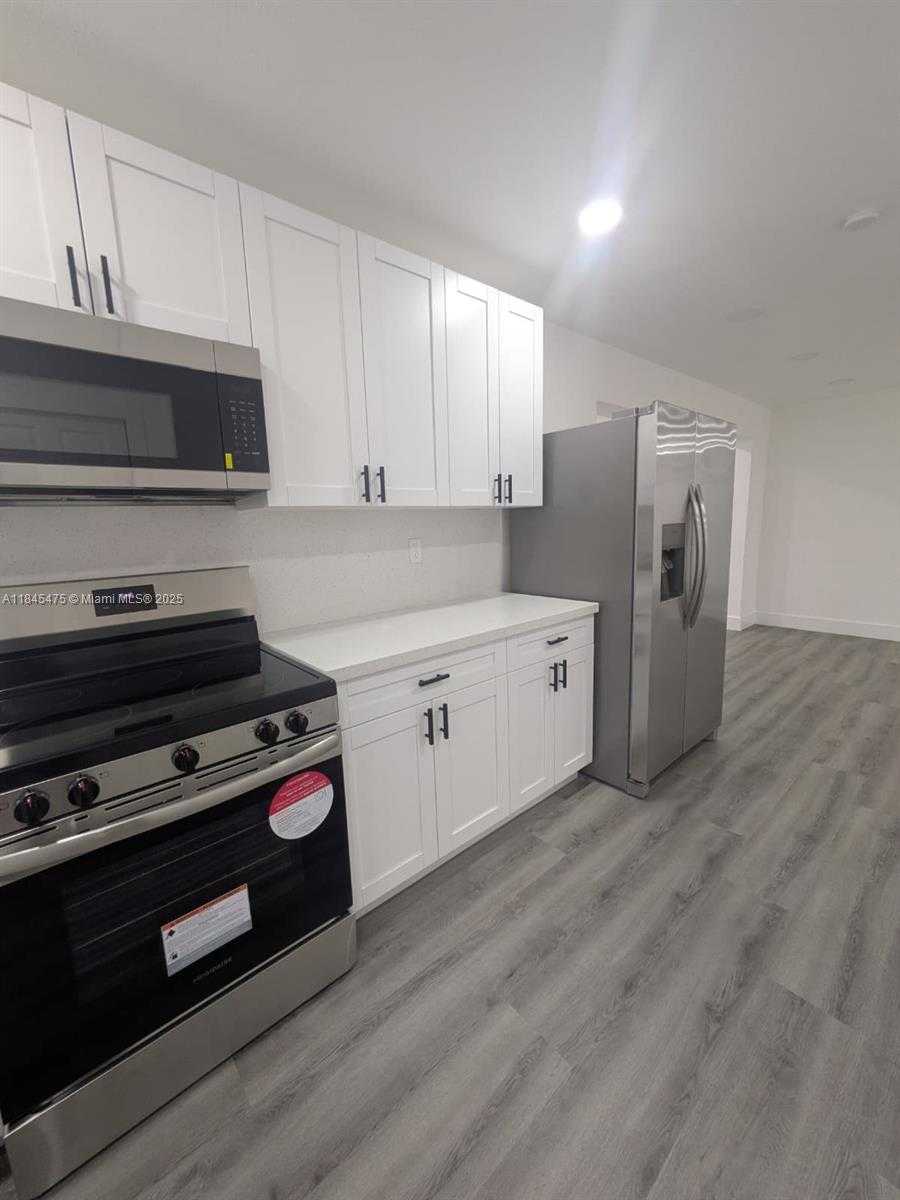 Small Image of 6201 SOUTH WEST 20TH CT, Miramar Number 48
