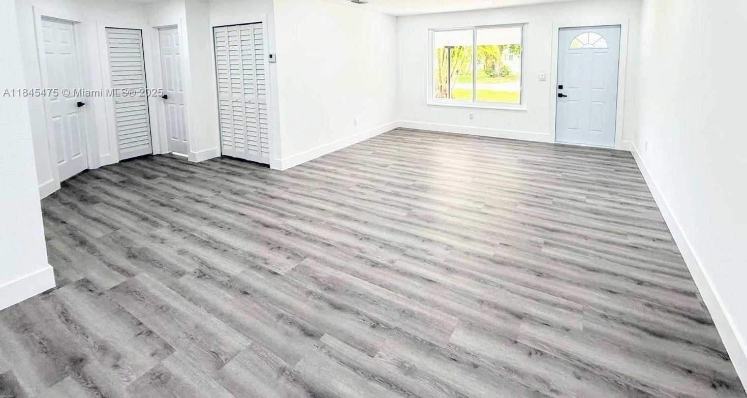 Small Image of 6201 SOUTH WEST 20TH CT, Miramar Number 7