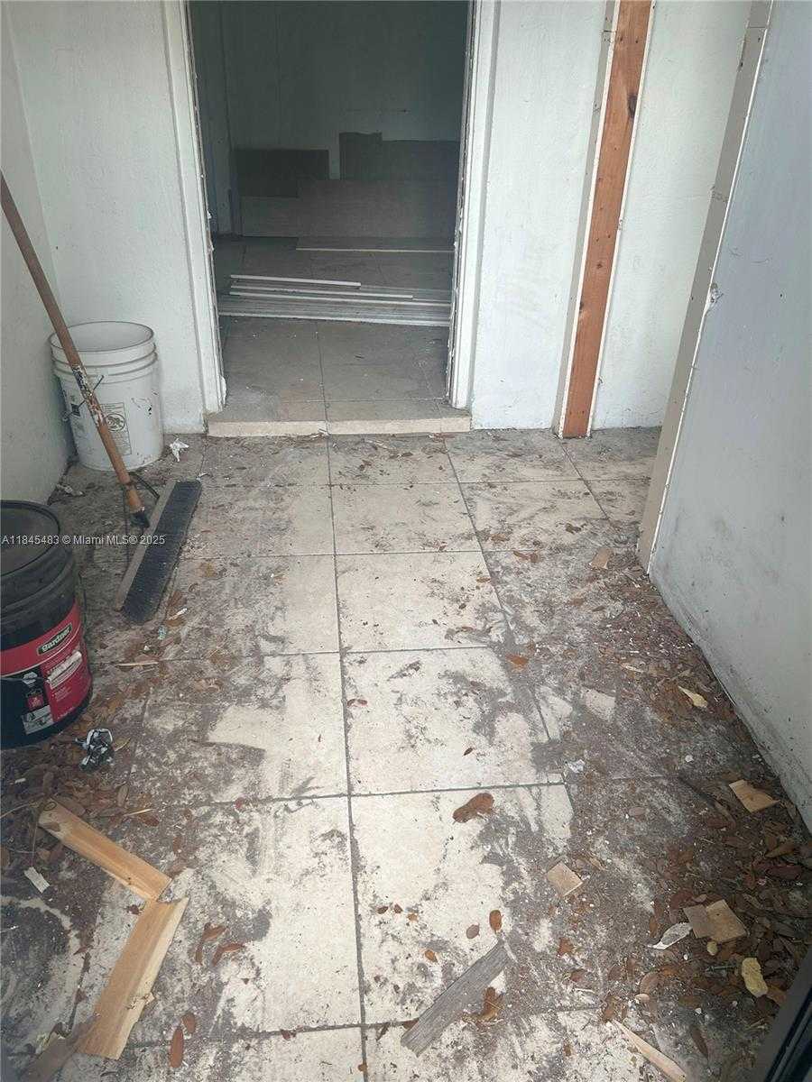 Small Image of 2281 NORTH WEST 153RD ST, Miami Gardens Number 15