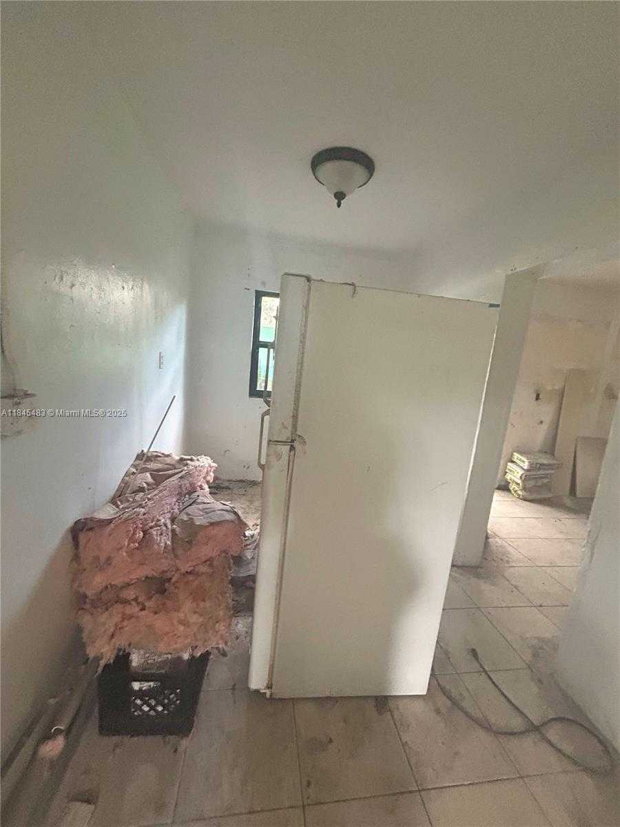 Small Image of 2281 NORTH WEST 153RD ST, Miami Gardens Number 9