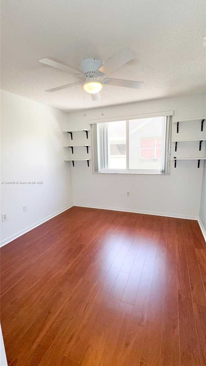 Small Image of 331 NORTH WEST 101ST TERRACE, Pembroke Pines Number 8