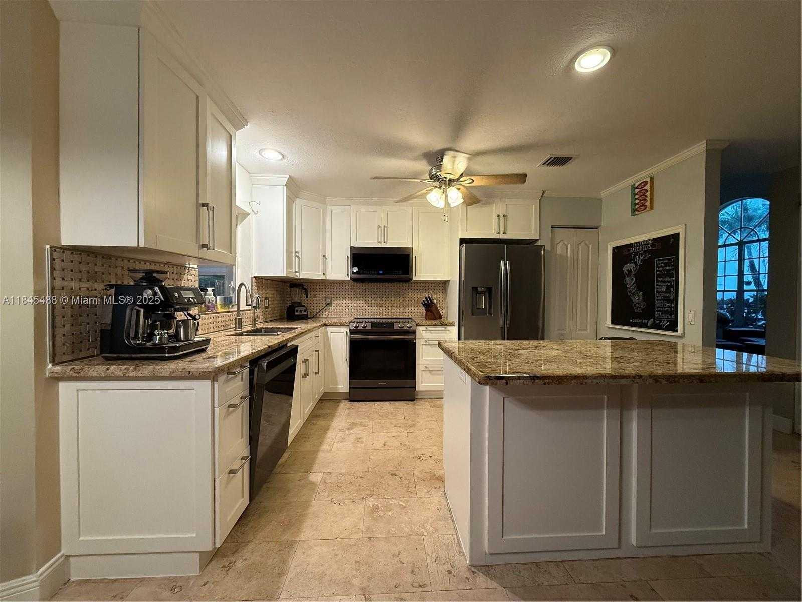 Small Image of 9420 PEABODY CT, Boca Raton Number 16