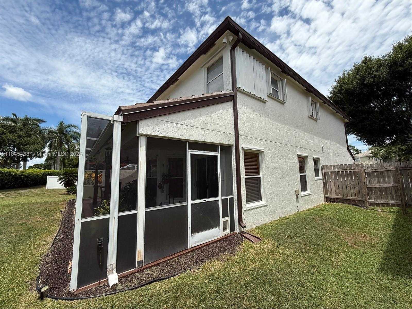 Small Image of 9420 PEABODY CT, Boca Raton Number 38