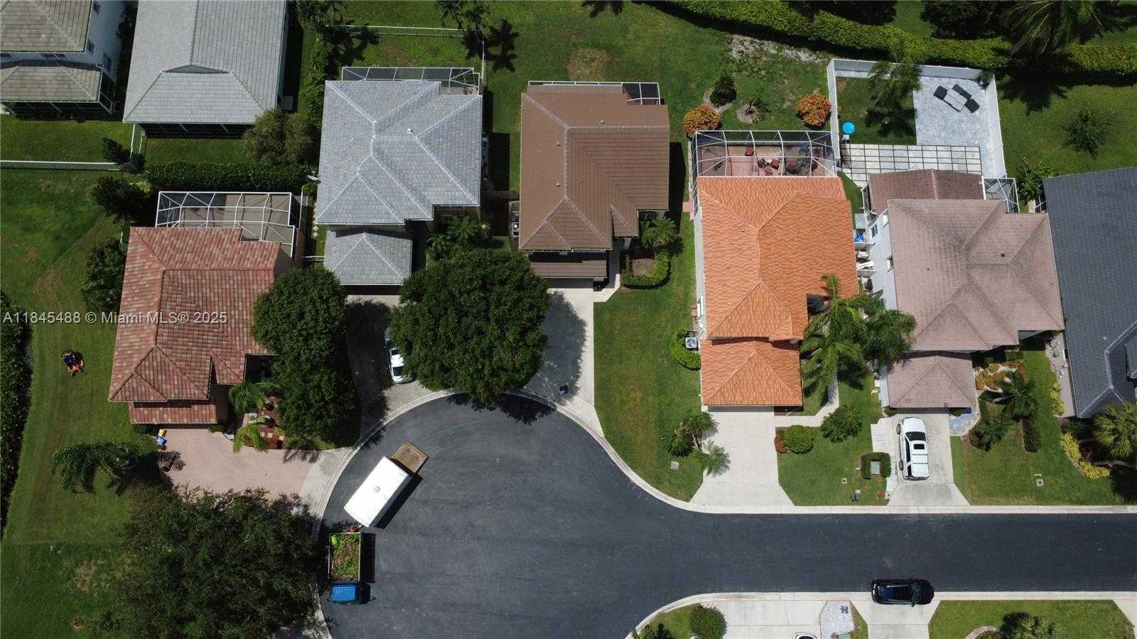 Small Image of 9420 PEABODY CT, Boca Raton Number 4