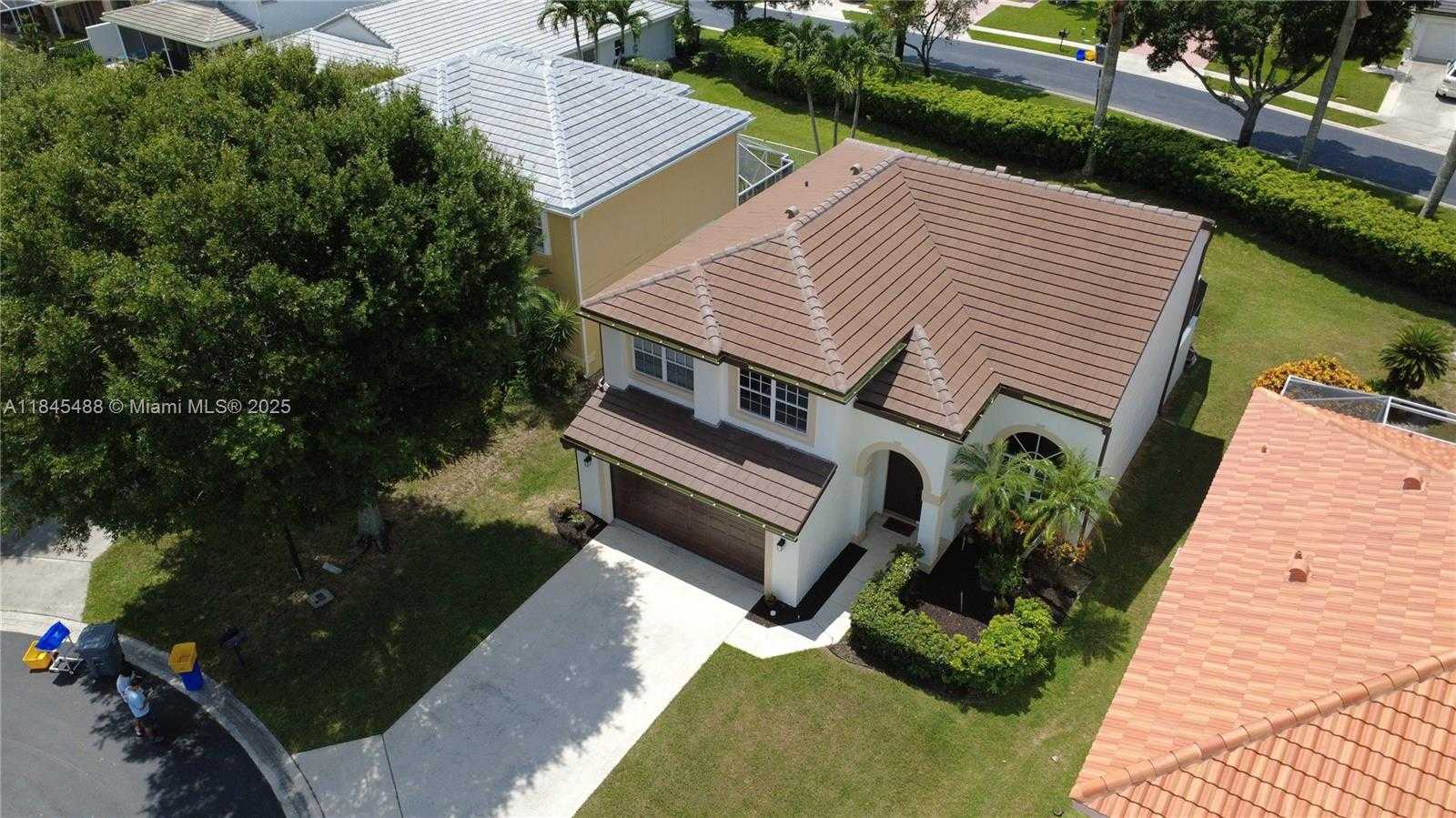 Small Image of 9420 PEABODY CT, Boca Raton Number 5