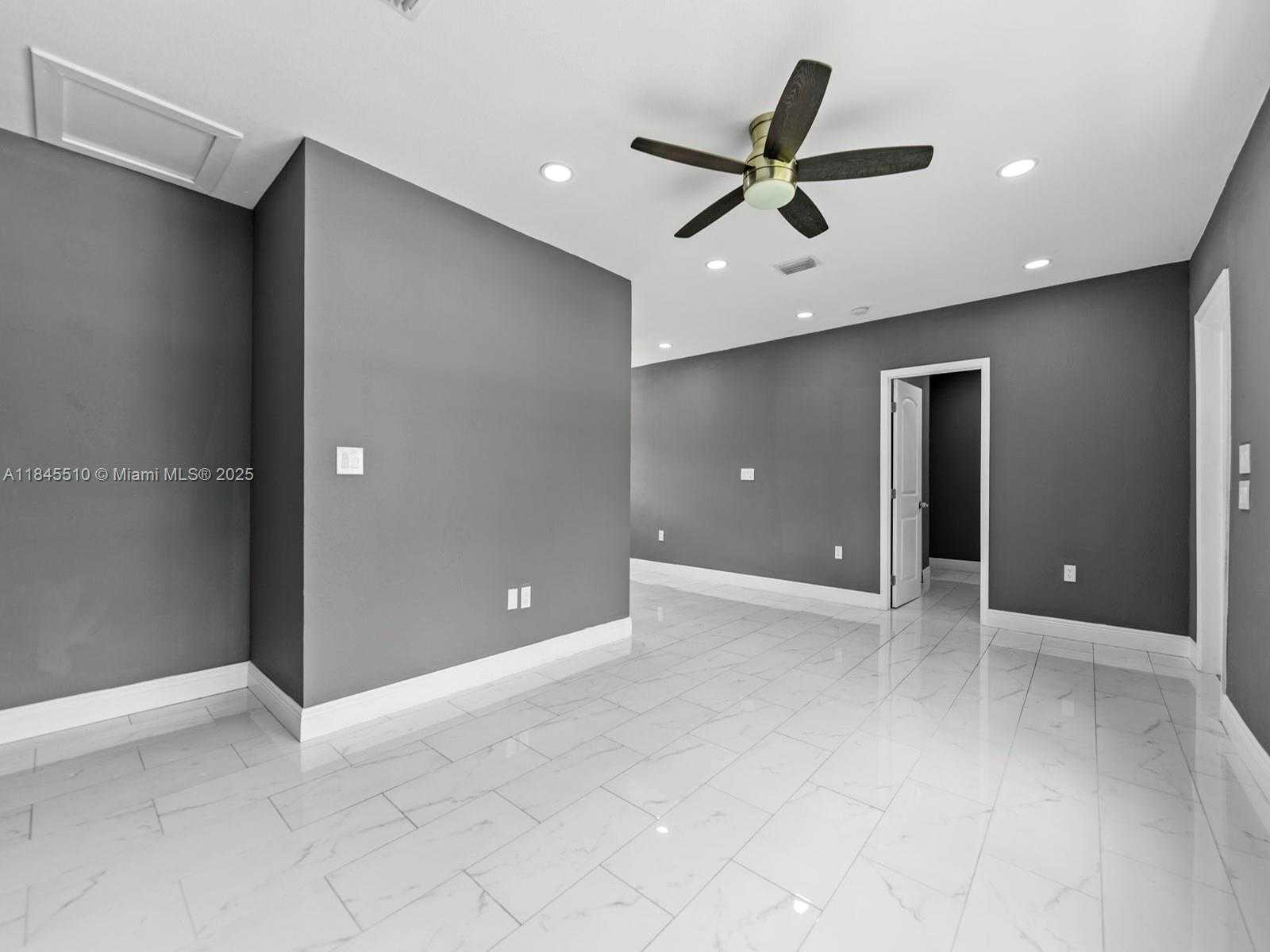 Small Image of 15230 SOUTH WEST 297TH ST, Homestead Number 13