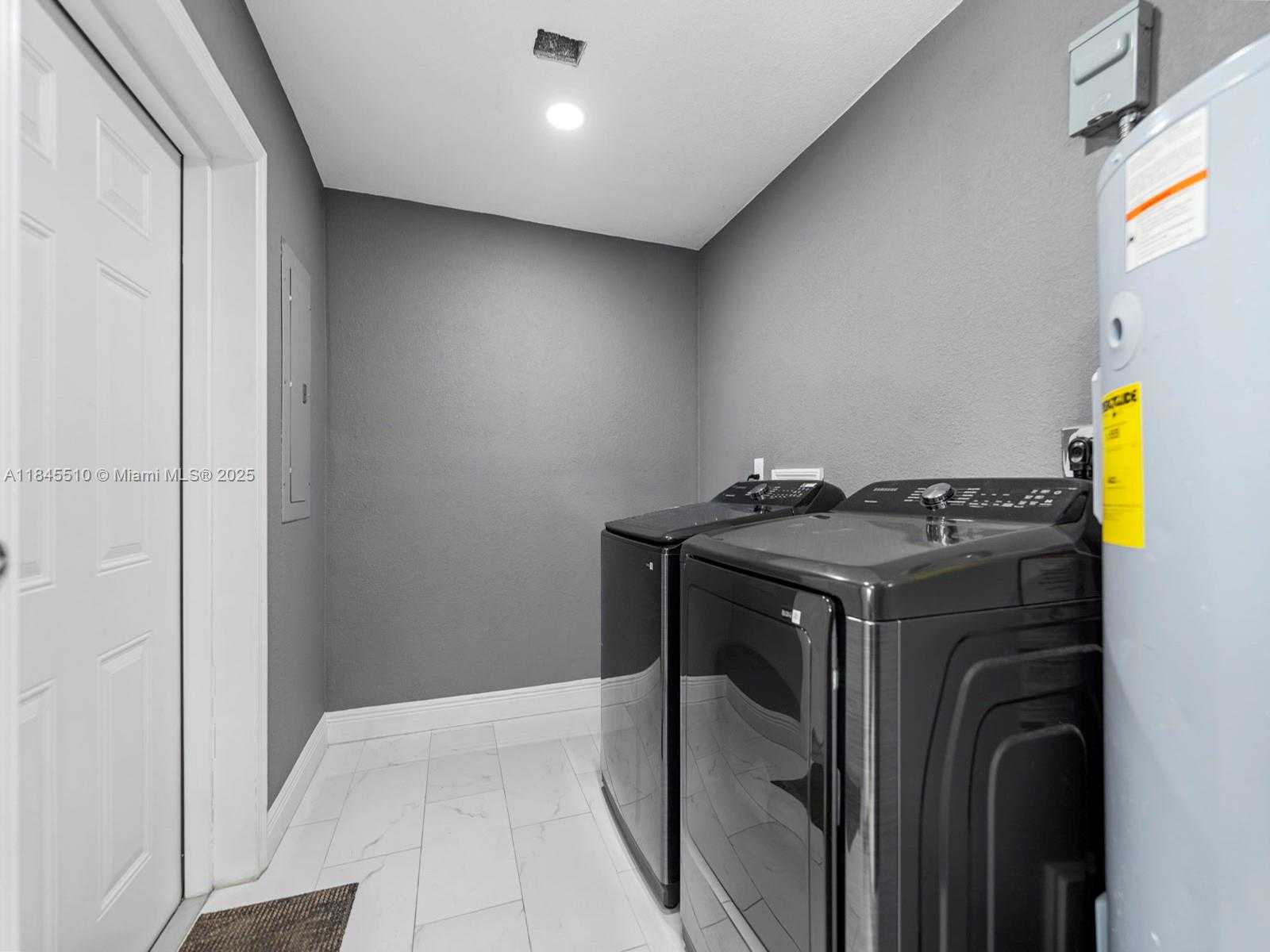 Small Image of 15230 SOUTH WEST 297TH ST, Homestead Number 25