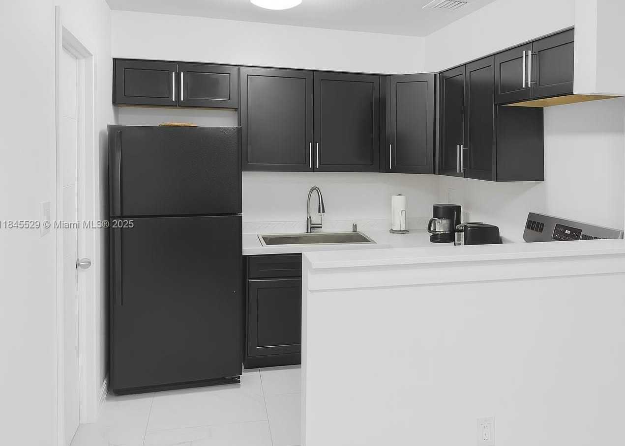 Small Image of 2231 NORTH WEST 9TH CT, Fort Lauderdale Number 19