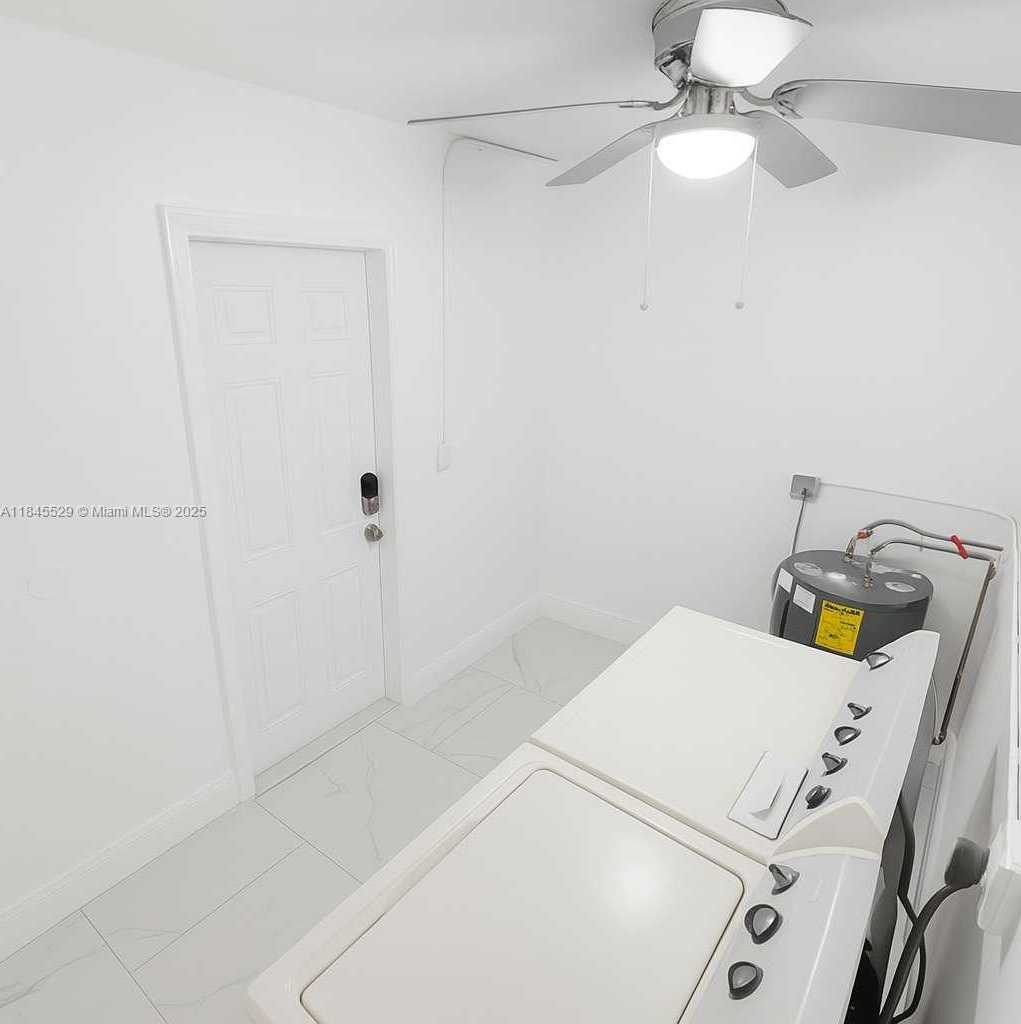 Small Image of 2231 NORTH WEST 9TH CT, Fort Lauderdale Number 29