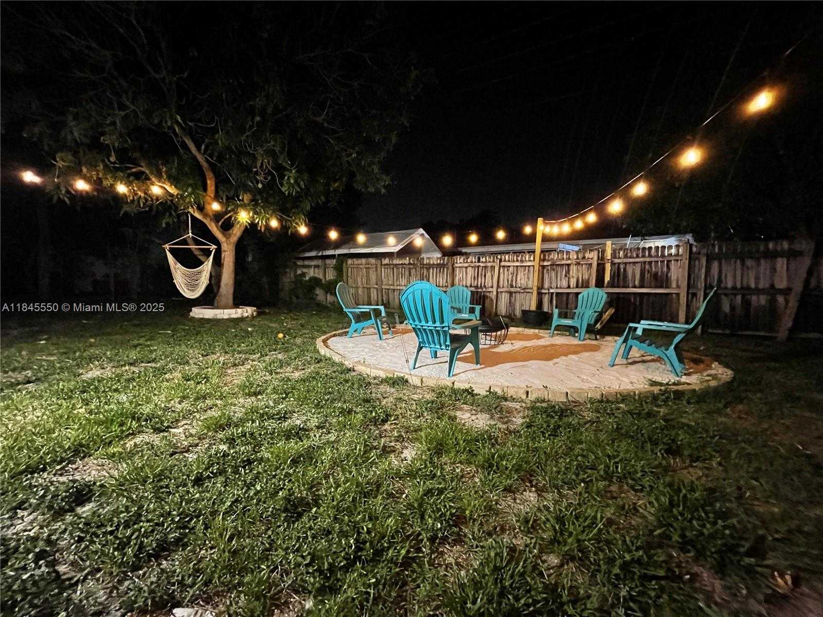 Small Image of 2731 NORTH EAST 11TH TER, Pompano Beach Number 2