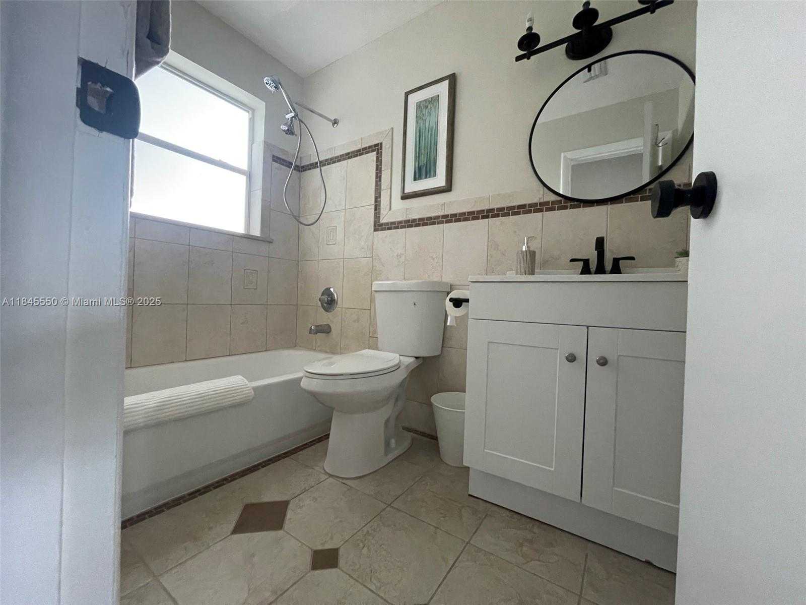 Small Image of 2731 NORTH EAST 11TH TER, Pompano Beach Number 7