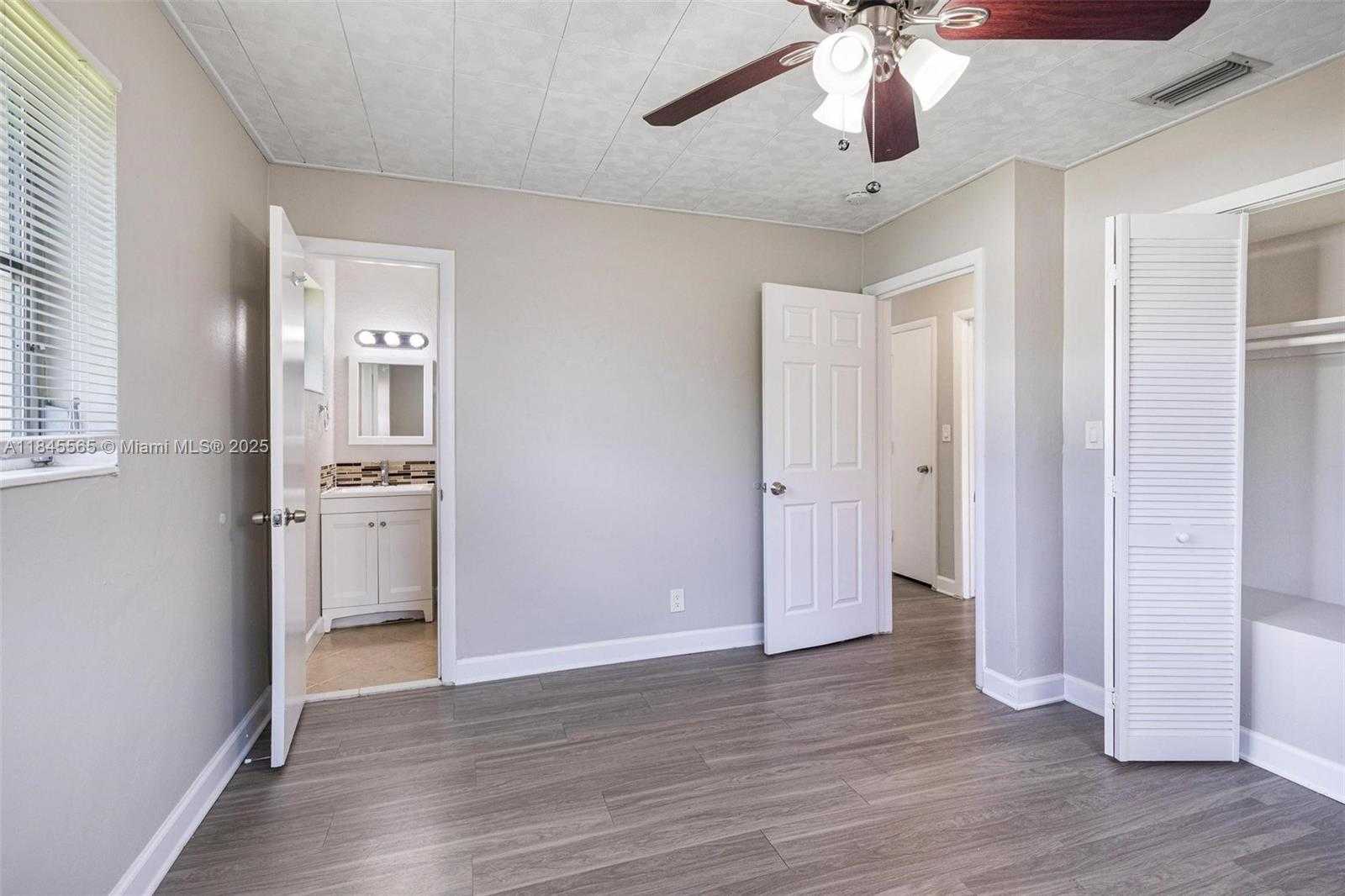 Small Image of 1483 NORTH WEST 65TH AVE, Margate Number 11