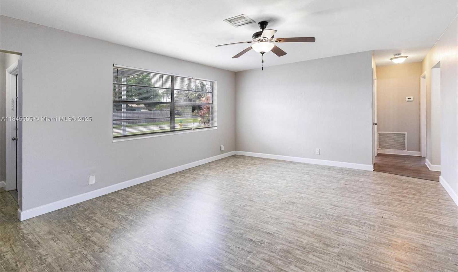 Small Image of 1483 NORTH WEST 65TH AVE, Margate Number 19