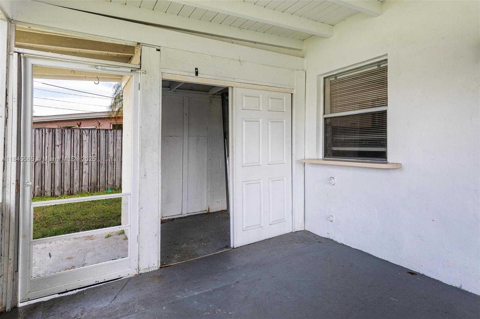 Small Image of 1483 NORTH WEST 65TH AVE, Margate Number 22