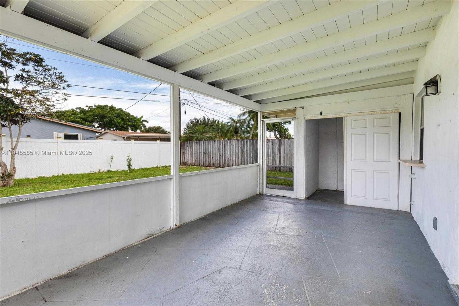 Small Image of 1483 NORTH WEST 65TH AVE, Margate Number 23