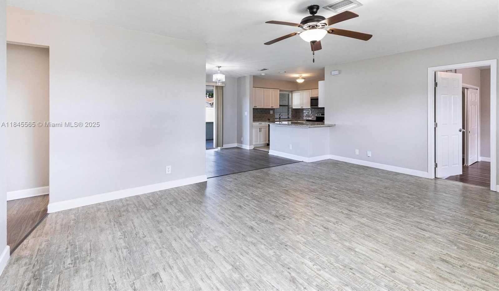 Small Image of 1483 NORTH WEST 65TH AVE, Margate Number 4