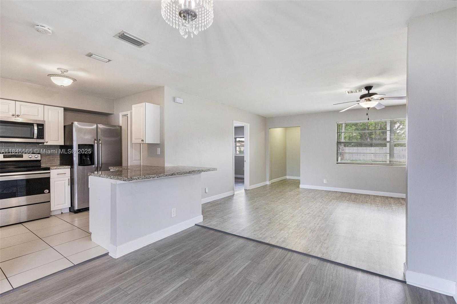 Small Image of 1483 NORTH WEST 65TH AVE, Margate Number 7