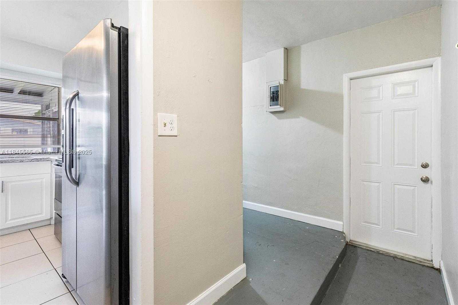 Small Image of 1483 NORTH WEST 65TH AVE, Margate Number 9