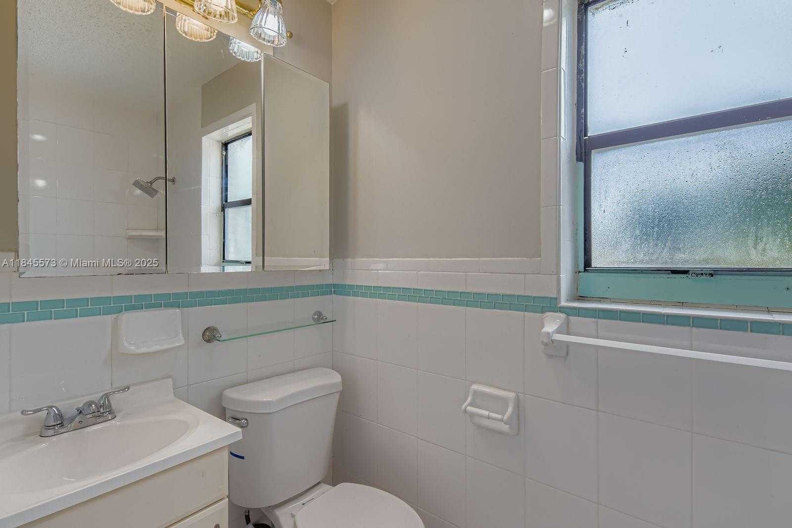 Small Image of 6750 NORTH WEST 7TH CT, Margate Number 20