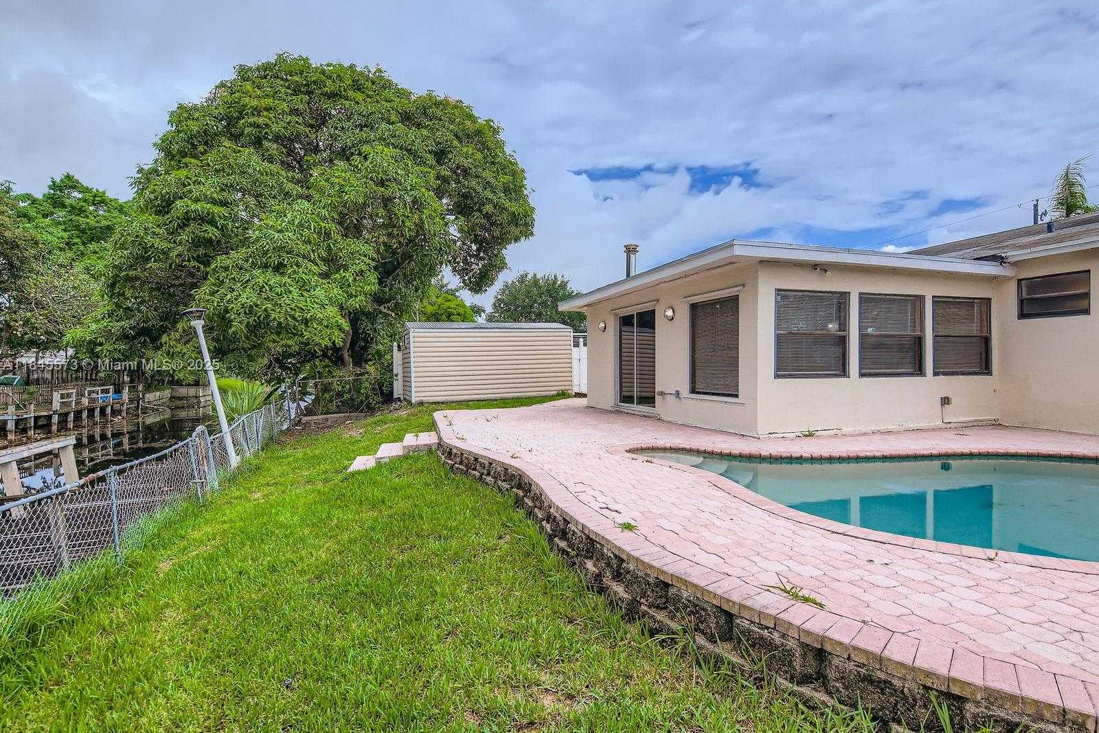 Small Image of 6750 NORTH WEST 7TH CT, Margate Number 21