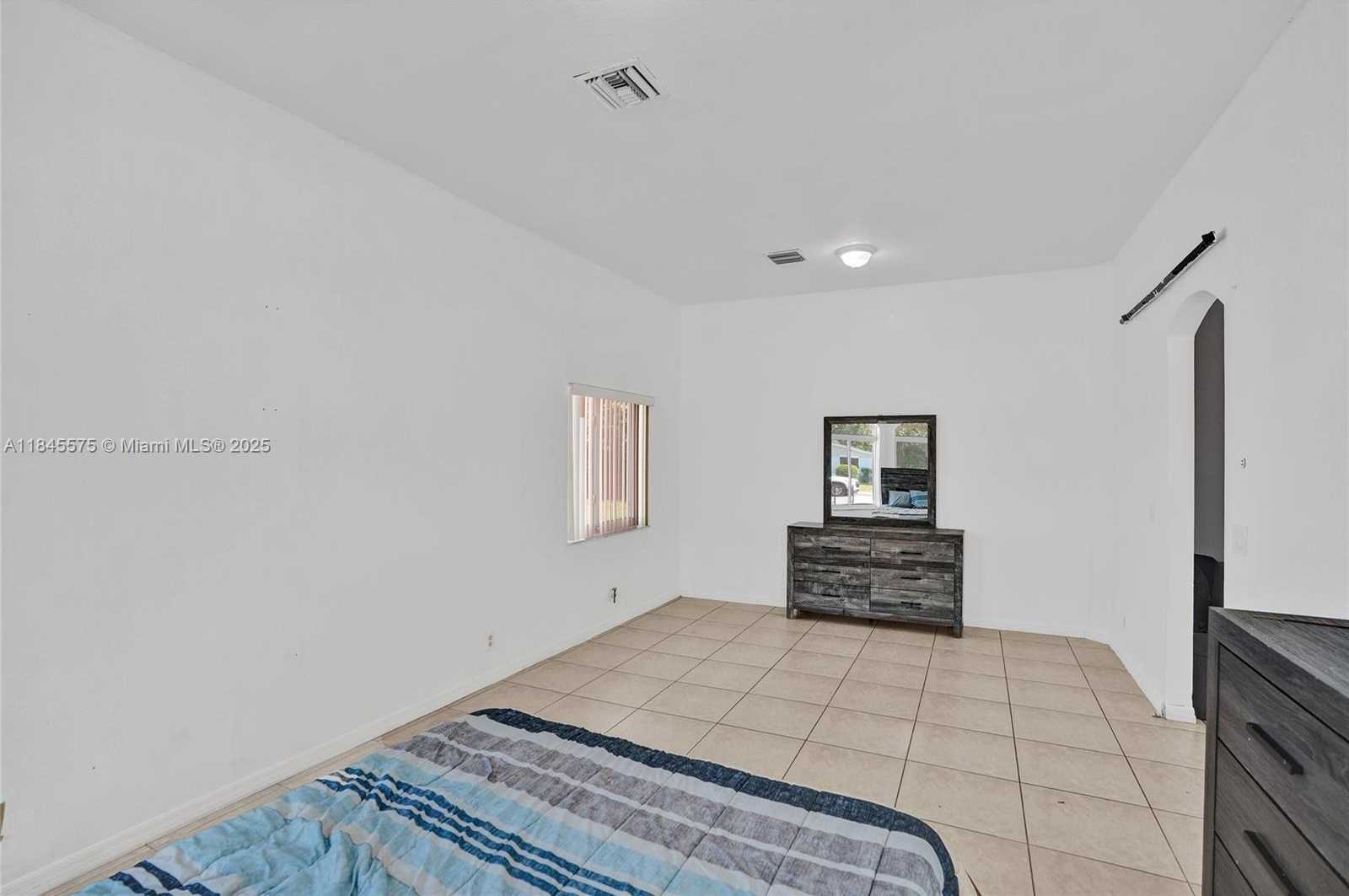 Small Image of 2831 NORTH WEST 6TH CT, Fort Lauderdale Number 20