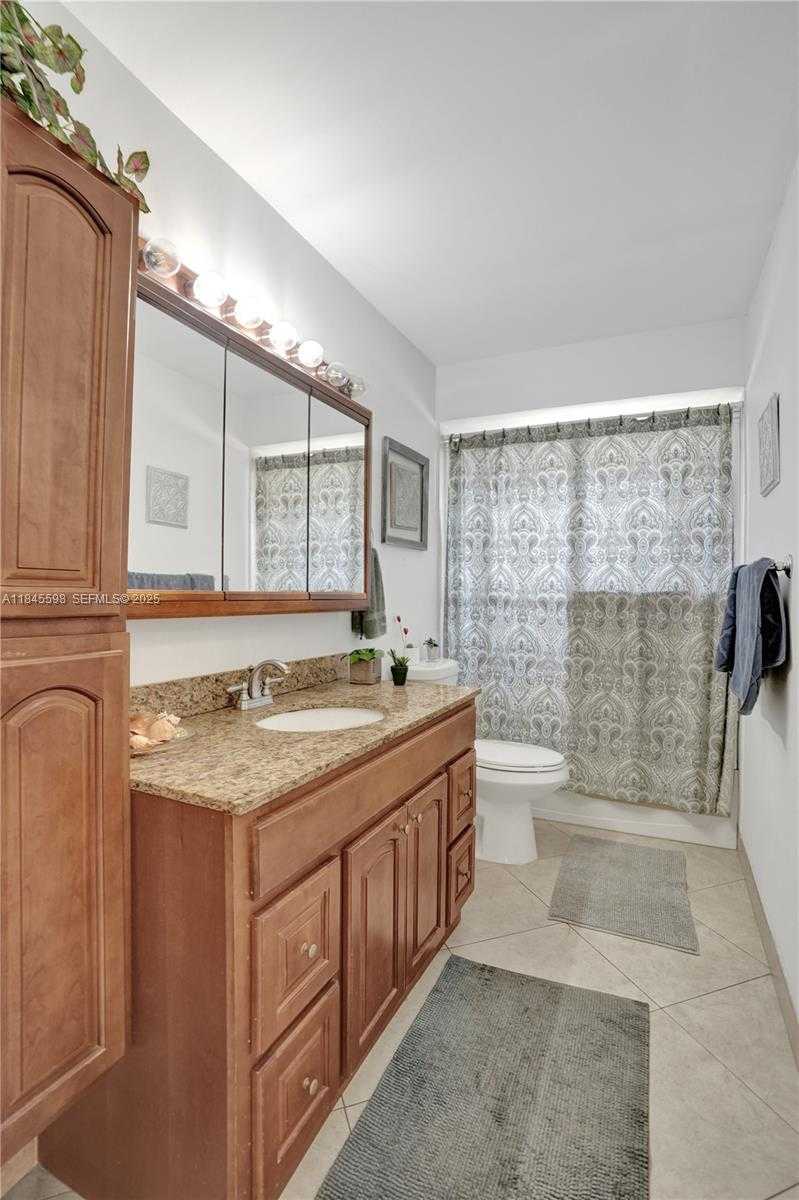 Small Image of 520 SOUTH WEST 62ND AVE, Margate Number 17