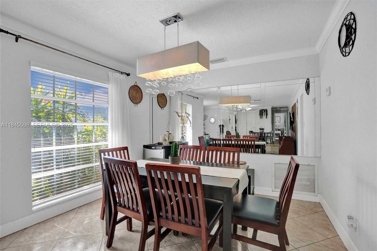 Small Image of 520 SOUTH WEST 62ND AVE, Margate Number 25