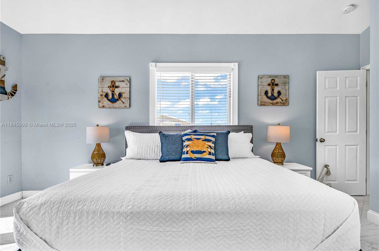 Small Image of 104 52ND STREET OCEAN, Marathon Number 25