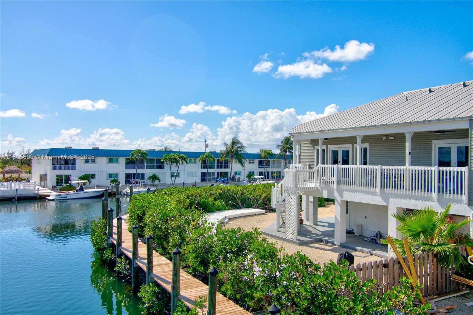 Small Image of 104 52ND STREET OCEAN, Marathon Number 40