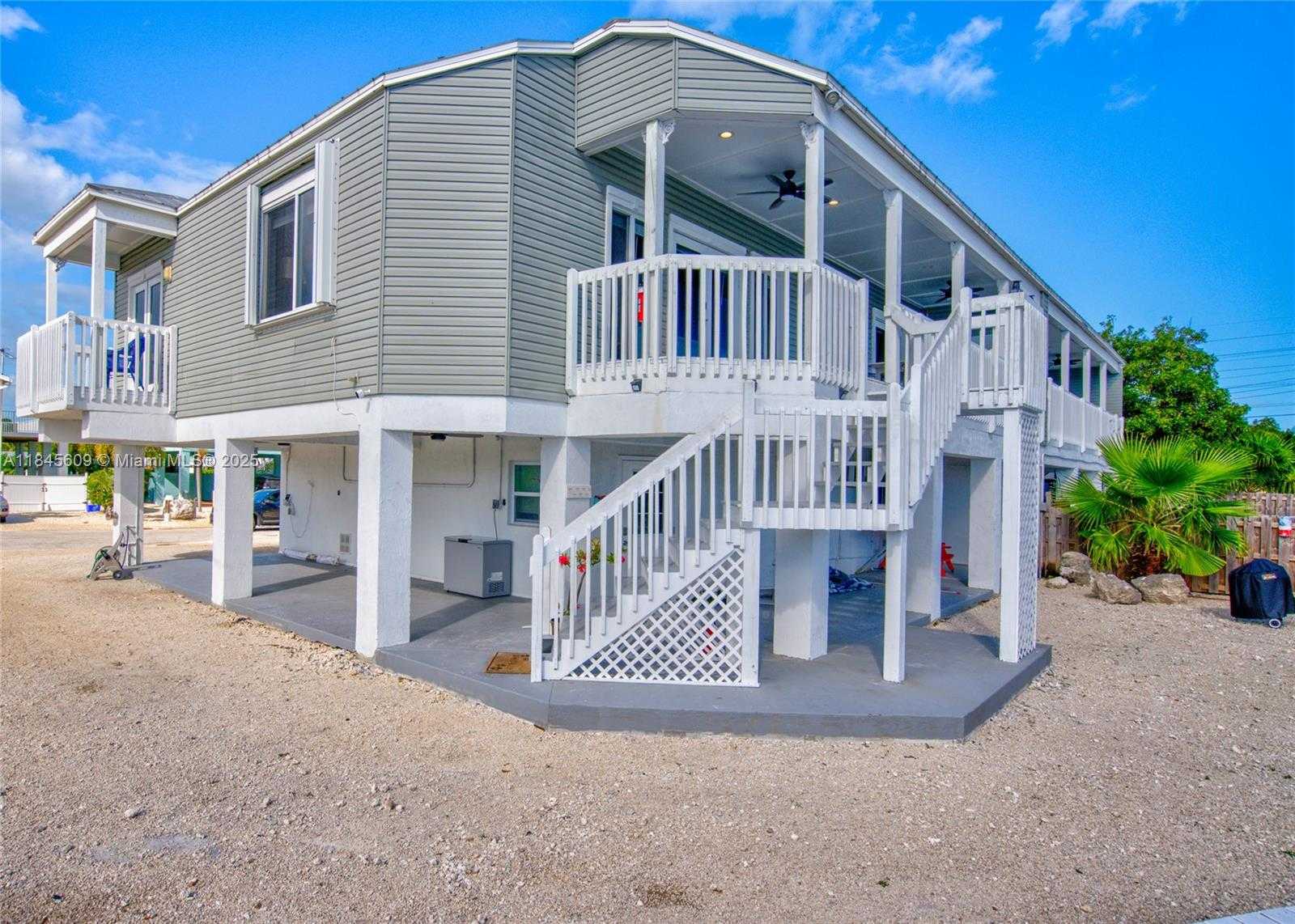 Small Image of 104 52ND STREET OCEAN, Marathon Number 41